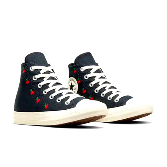 Chuck Taylor All Star Cherries - Picture 3 of 7